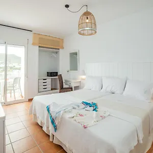 Del Cabo 2*, San José España